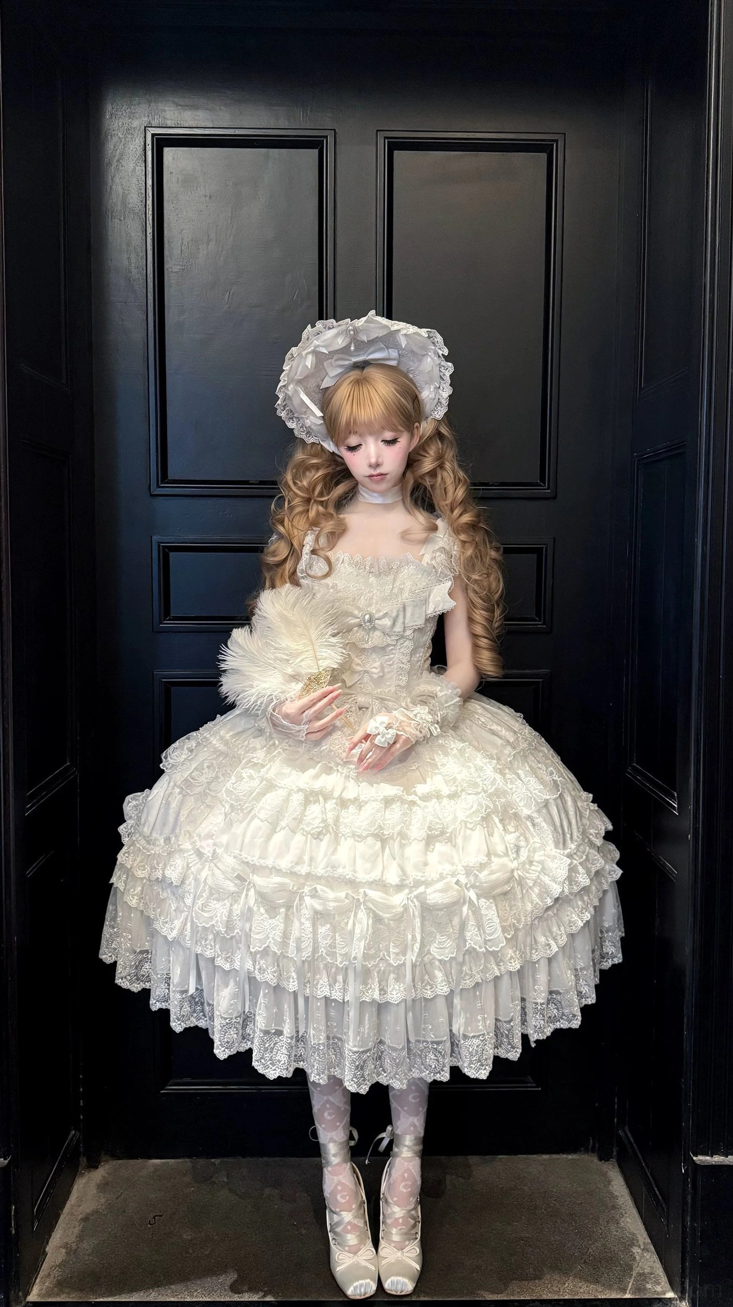Eternal Floral Whisper sweet lolita tiered JSK dress styling and wear demonstration on model