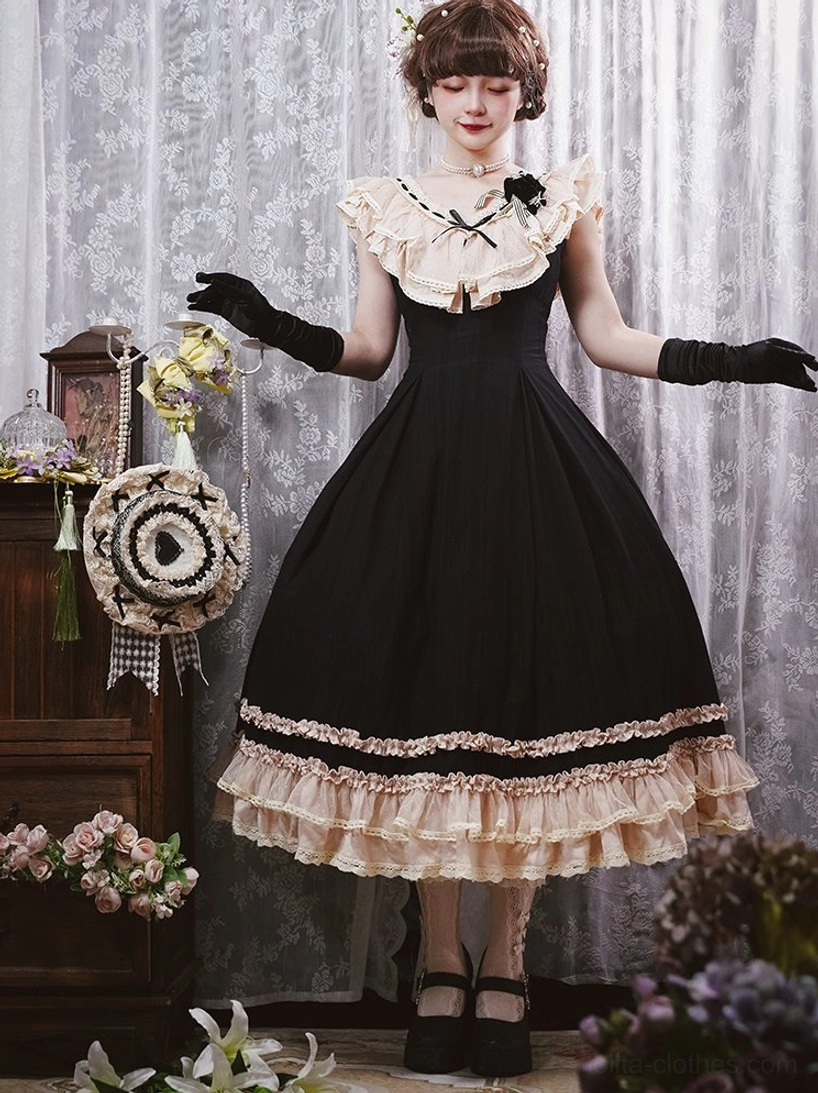 Pink patent leather Mary Jane platform Lolita heels with silver rose-butterfly buckle, showcasing shallow cut design and round toe silhouette for classic lolita aesthetics