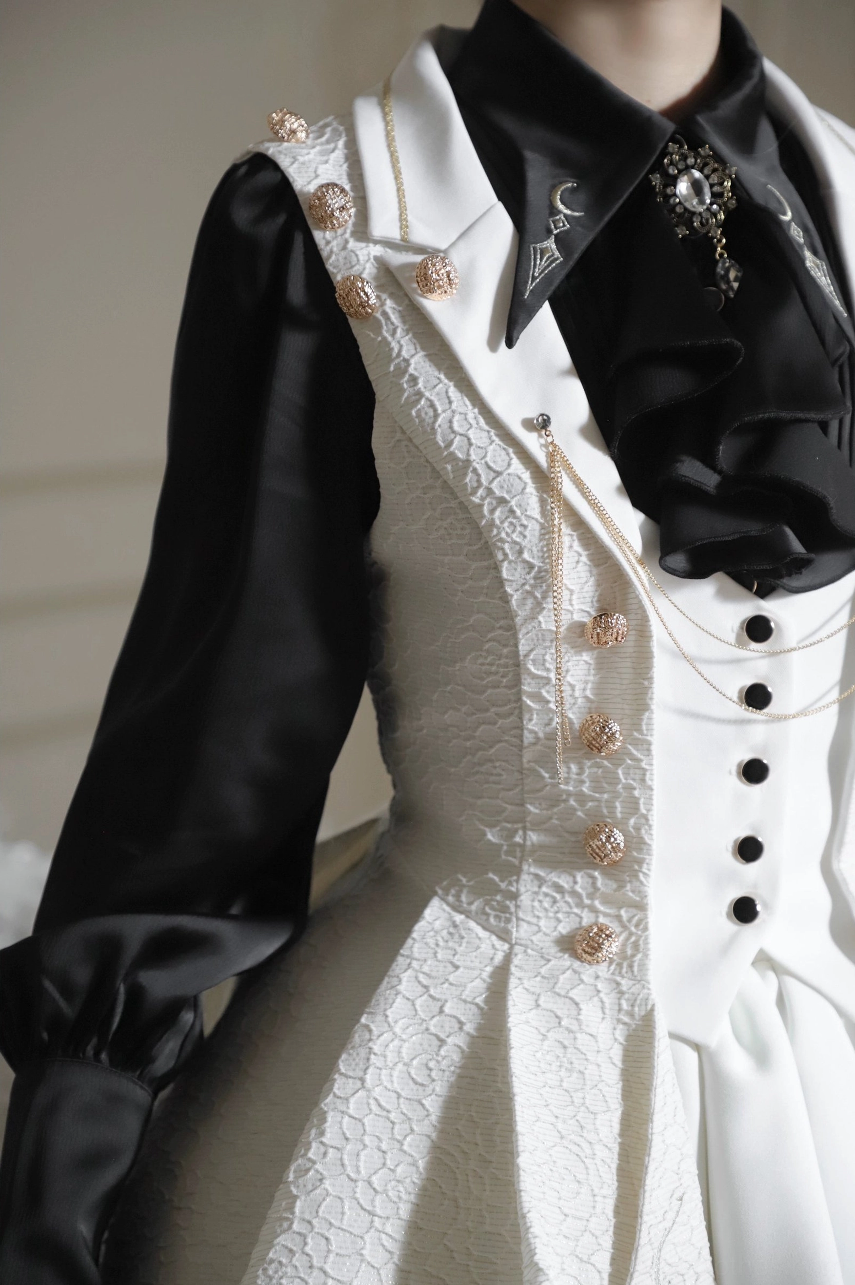 Fallen Moon Rule military lolita hanging display, demonstrating proper garment storage and silhouette presentation on hanger