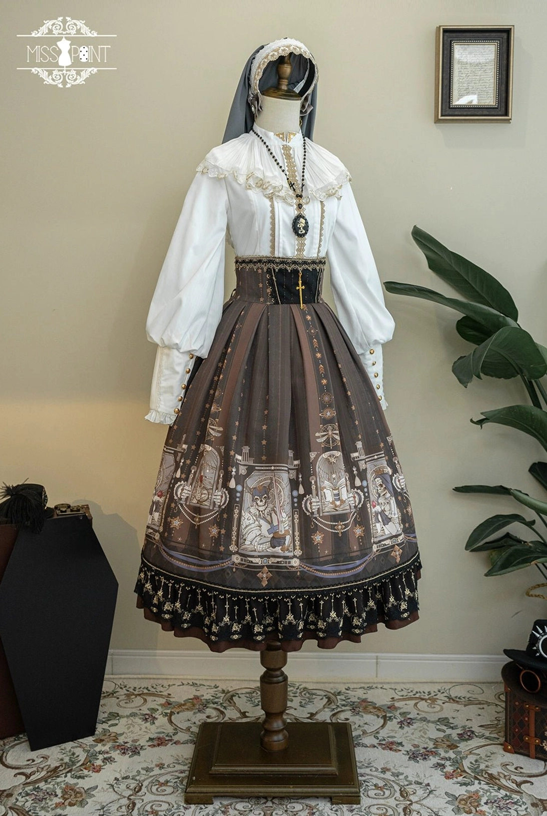 Fishbone gothic lolita skirt lolita fashion celebrates loose graceful silhouette body hugging fit