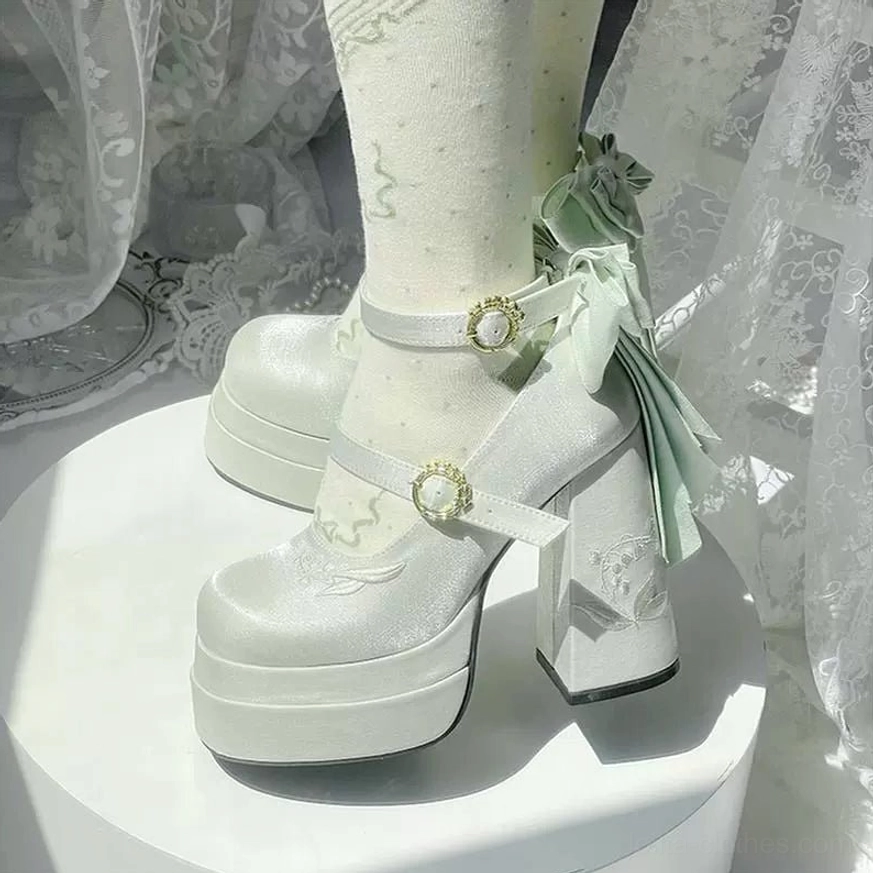 Floating dream lily lolita platform high heel Mary Jane shoes showing sole detail, outsole construction, and overall shoe structure with embellished heel details