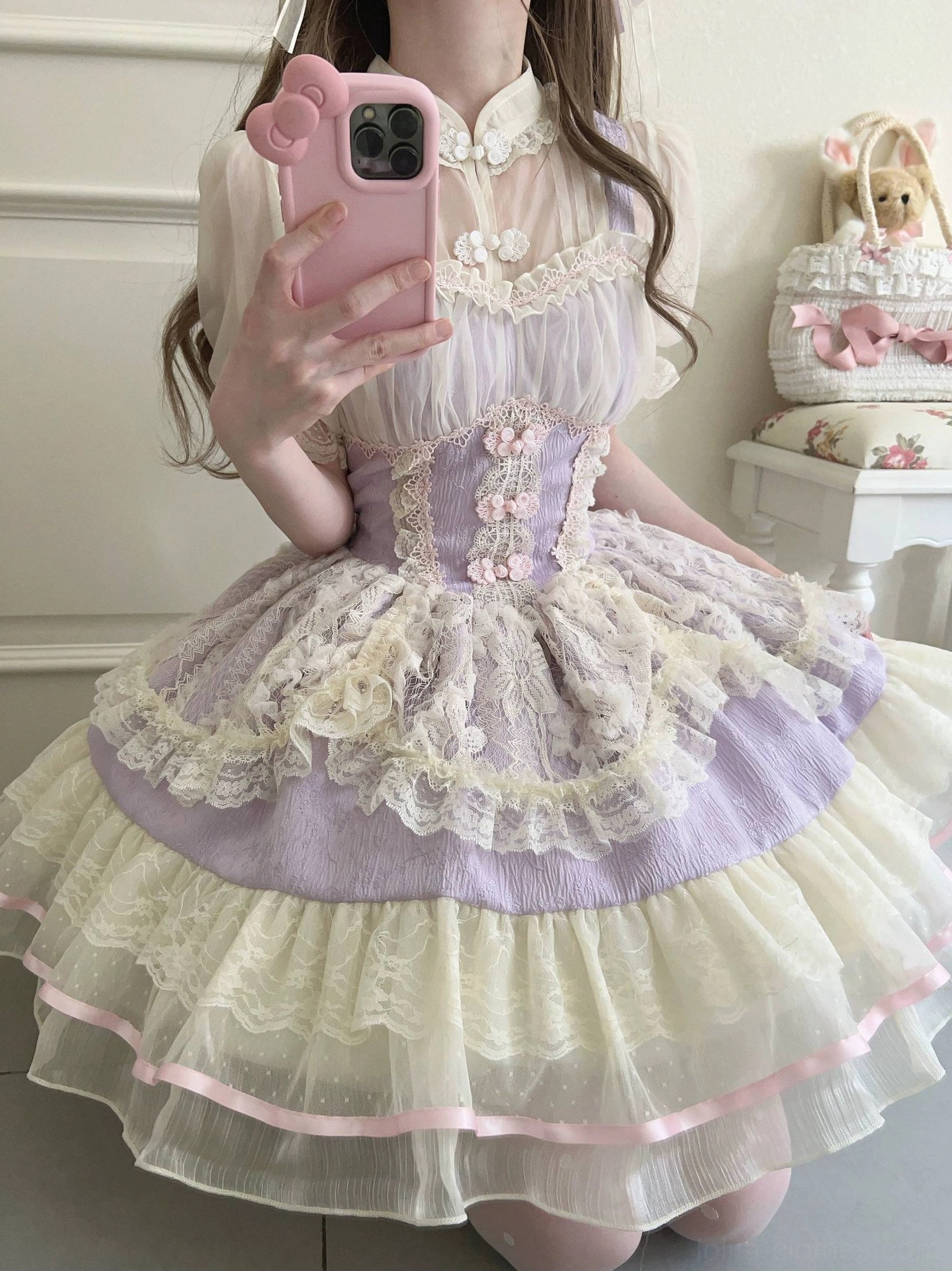 Lolita jsk dress styling guide with coordinating petticoat legwear accessories recommendation tips