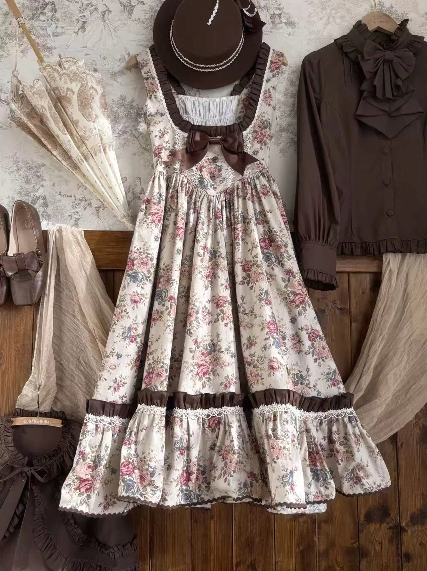 Floral Reverie Lolita JSK occasion ideas convention photography street fashion statement themed events
