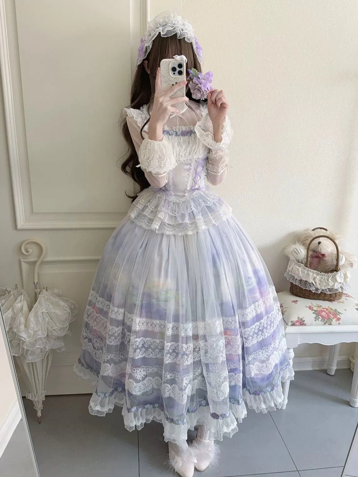 Foggy Vineyard classic lolita two-piece set detail view showing fishbone bodice construction, elastic waistband, and layered skirt hem design elements