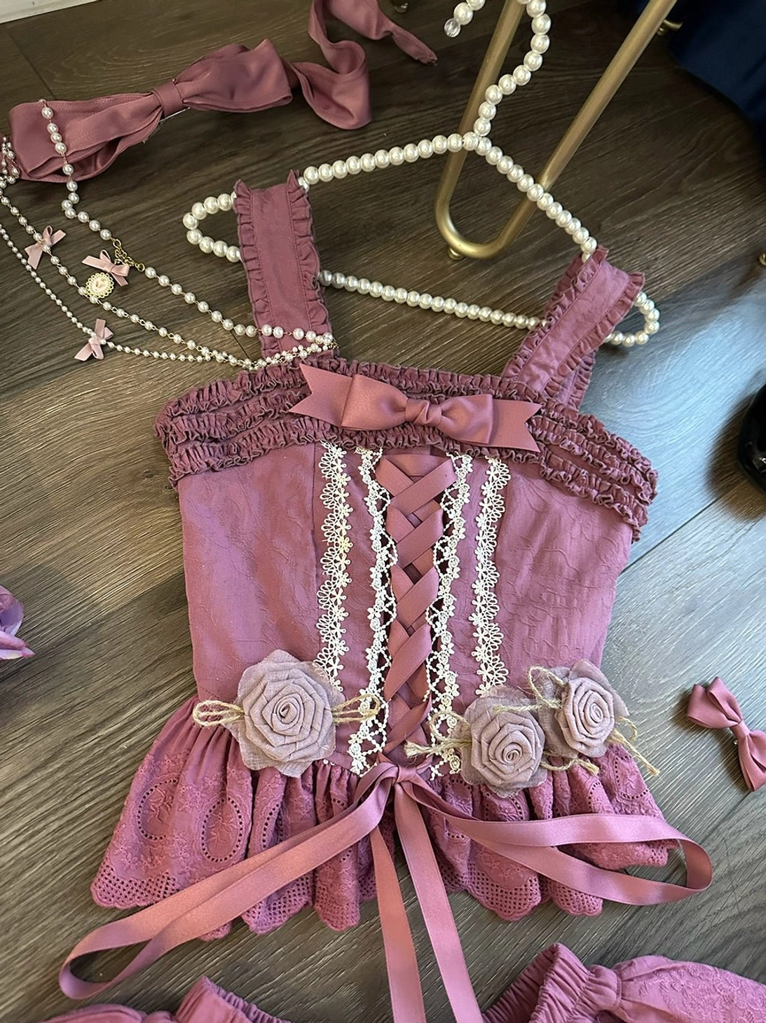 Forest Waltz casual lolita styling - camisole worn with jeans or casual skirts with bow pin attachment for instant lolita flair without full formal coordination