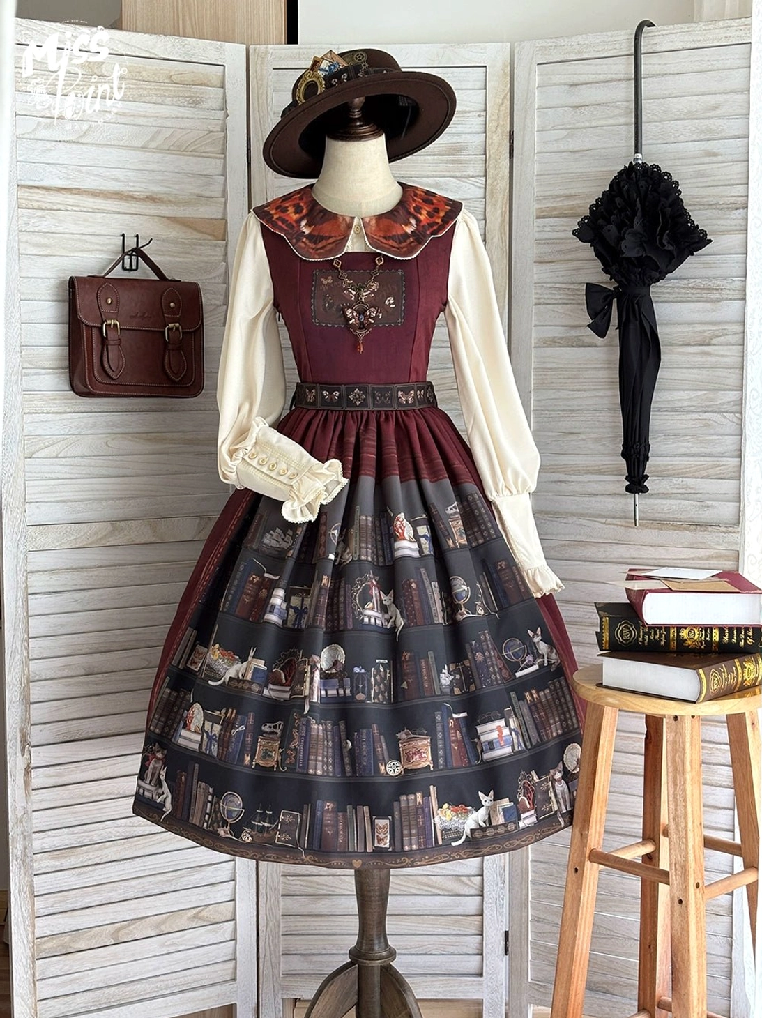 German Bookshelf Lolita jumper skirt classic Lolita subgenre aesthetic philosophy