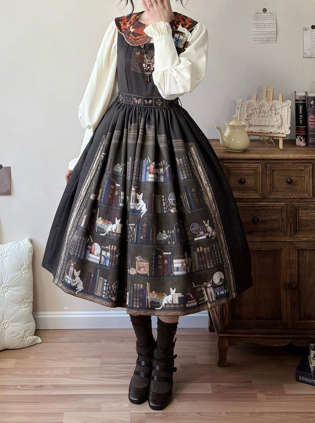 Classic Lolita JSK dress embroidered doll collar detail architectural neckline design