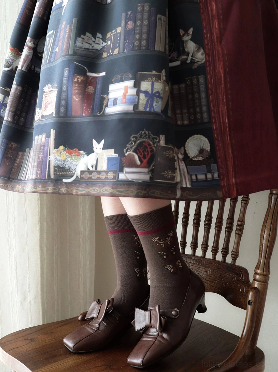 German Bookshelf Lolita jumper skirt structured handbag vintage aesthetic coordination