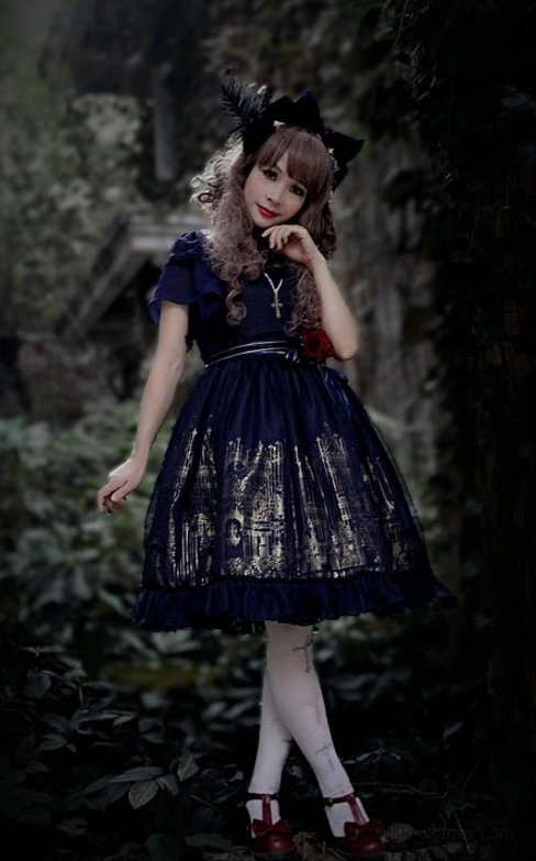 Gothic Lolita bonnet color options and styling guide showing navy blue wine red and black variants for different Lolita coordinates