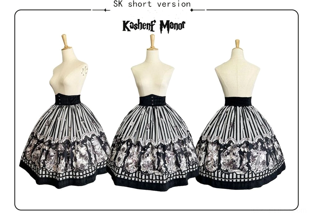 Gothic Lolita coat in 2XL size with puffed sleeves ruffled cuff black polyester blend