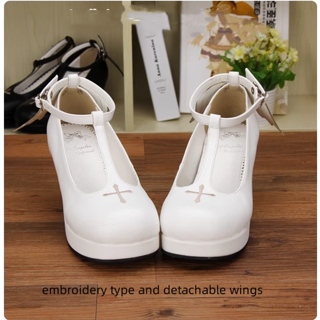 Gothic Lolita high heel shoes comfort features inner lining, padded interior construction showing wearability design, comfort-focused engineering detail