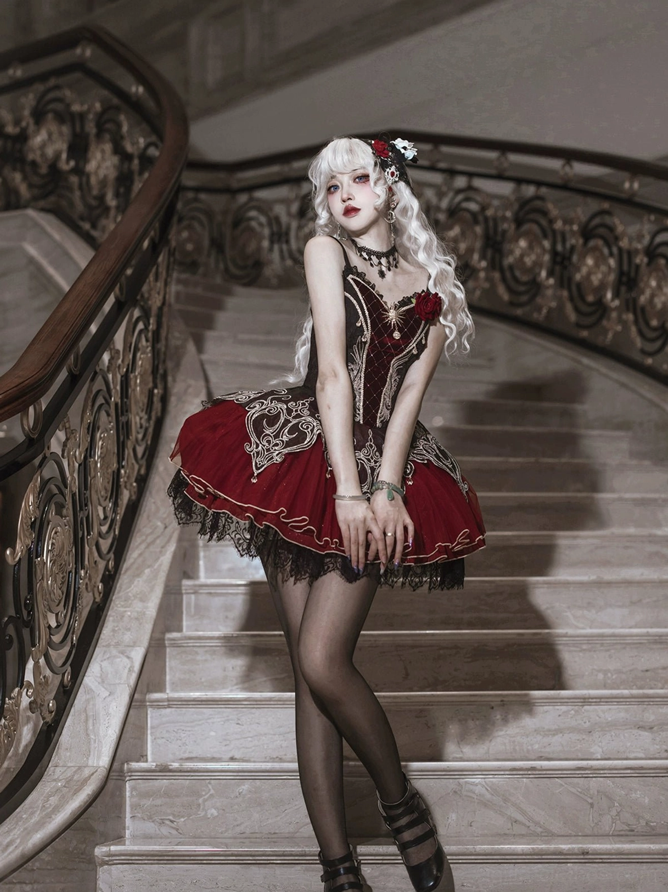 Sleeveless gothic lolita JSK back three-quarter view red tulle tutu skirt silver embroidery black choker