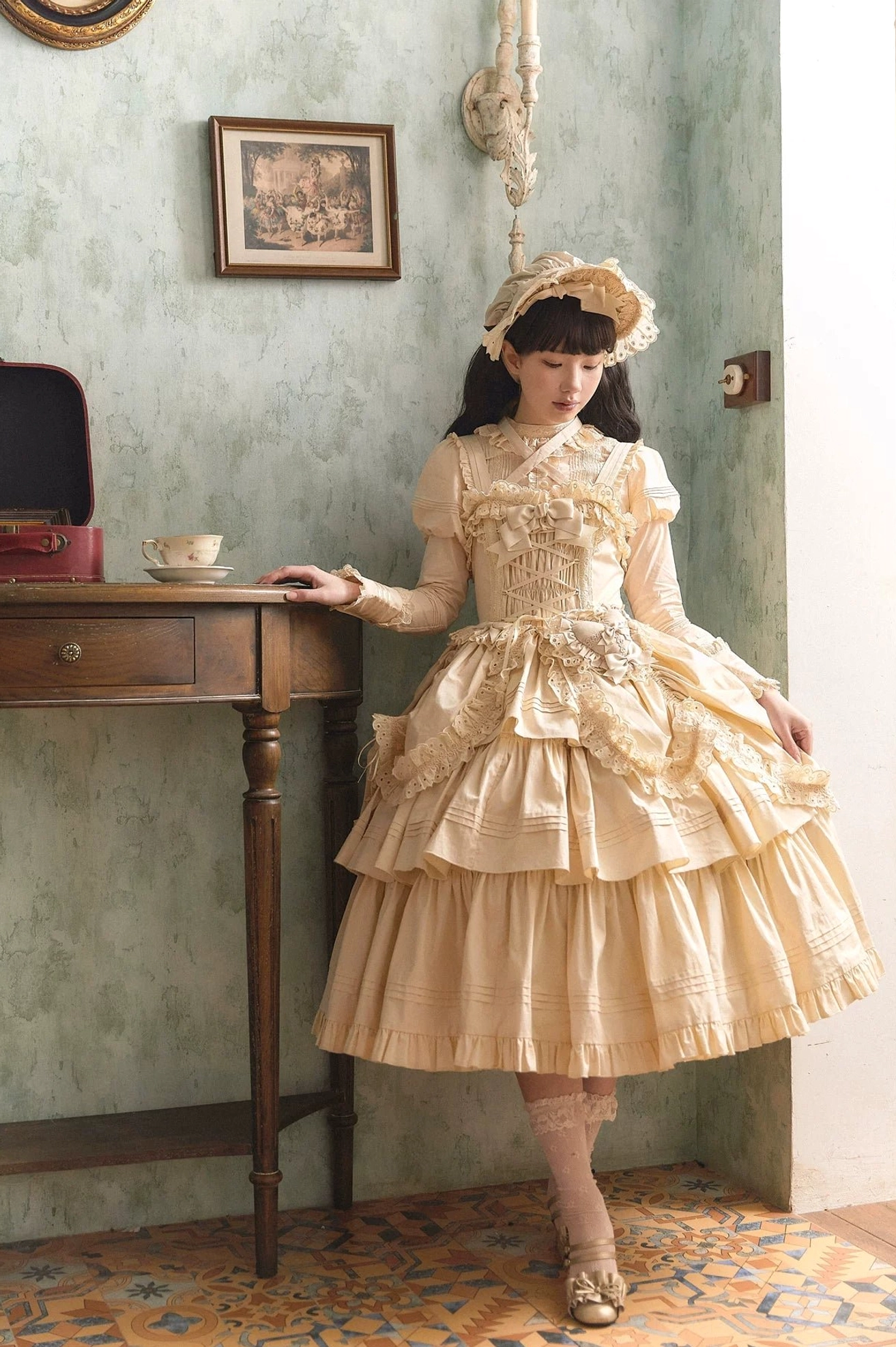 Lolita fashion beginner guide featuring Gothic Lolita JSK as essential wardrobe piece with styling tips