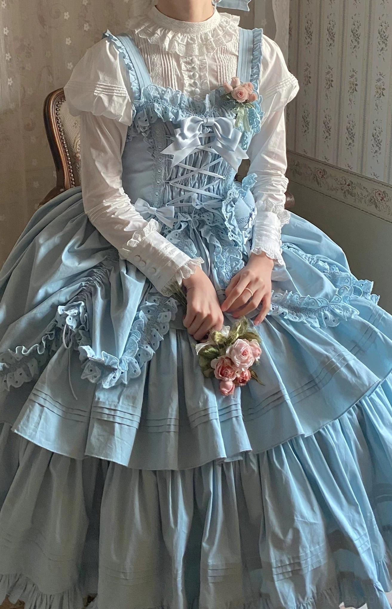 Customization and personalization guide showing how to style and modify Gothic Lolita JSK for individual expression