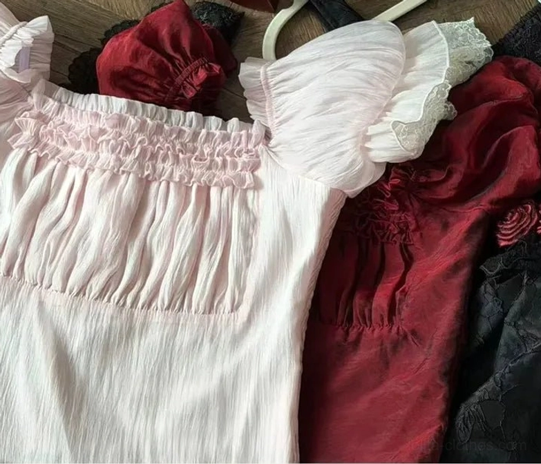 Gothic Lolita boned JSK dress care and maintenance guide showing proper hand washing, drying and storage instructions for longevity