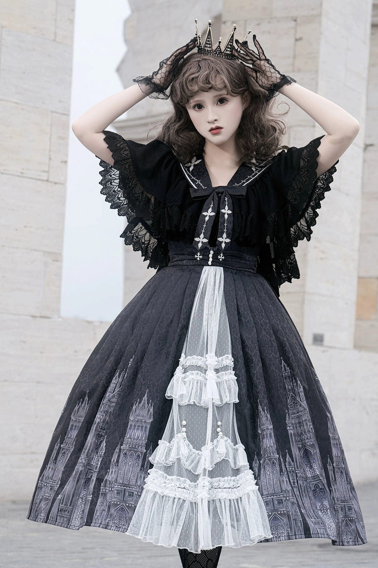 Gothic Lolita jumper skirt full front close-up A-line silhouette ruffled collar