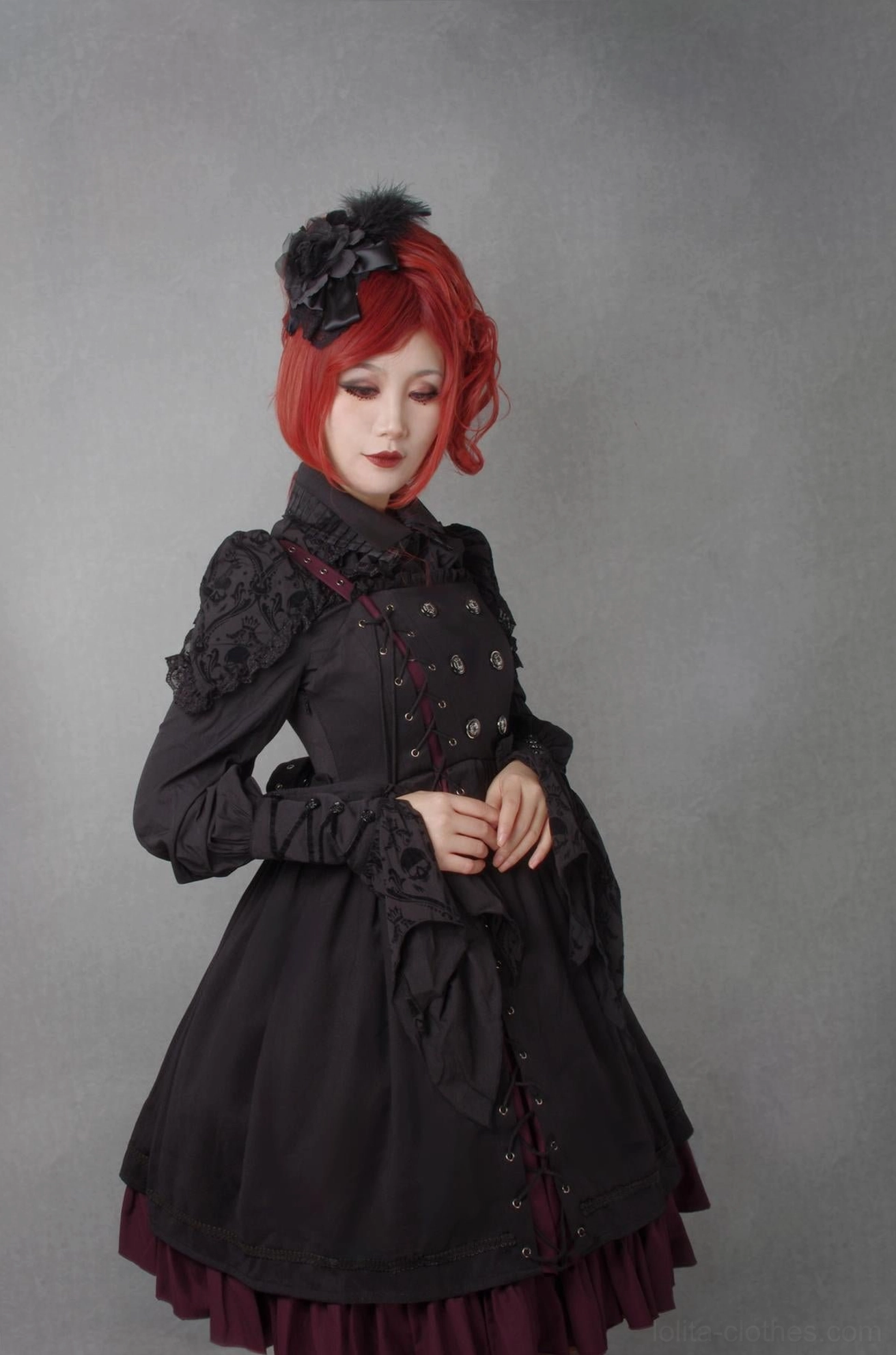 Gothic Lolita JSK jumper skirt waist and bodice construction showing adjustable features and structural details