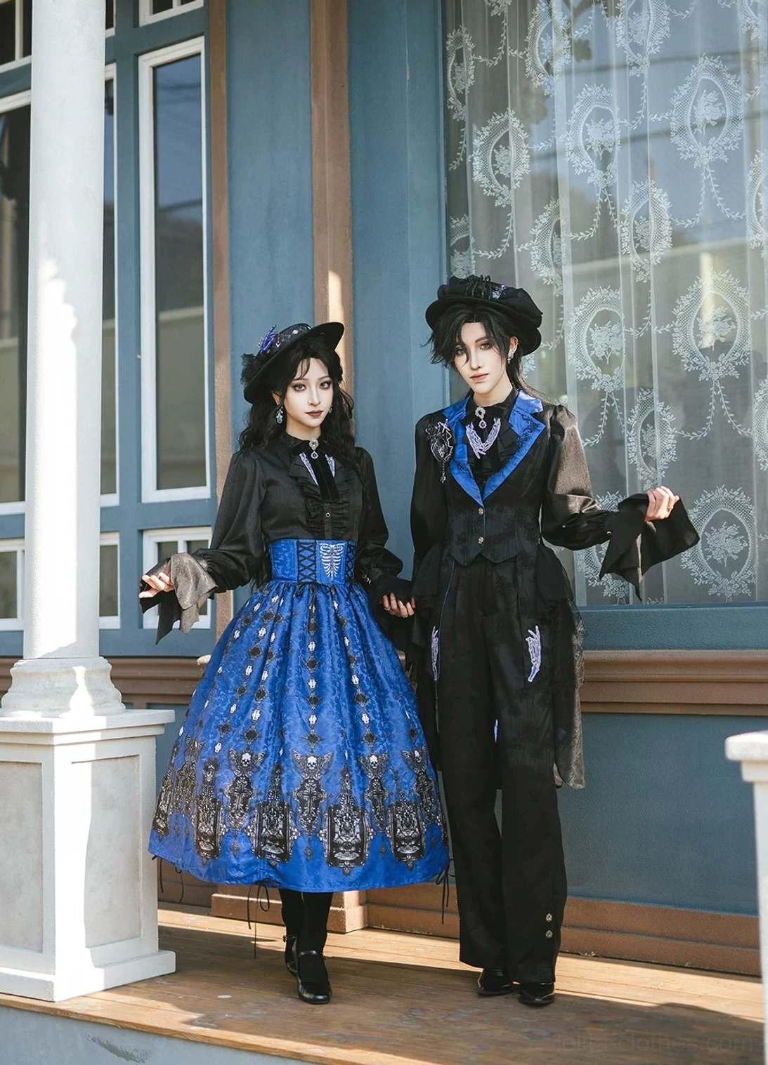 Gothic Lolita long vest paired with gothic accessories and decorative elements styling
