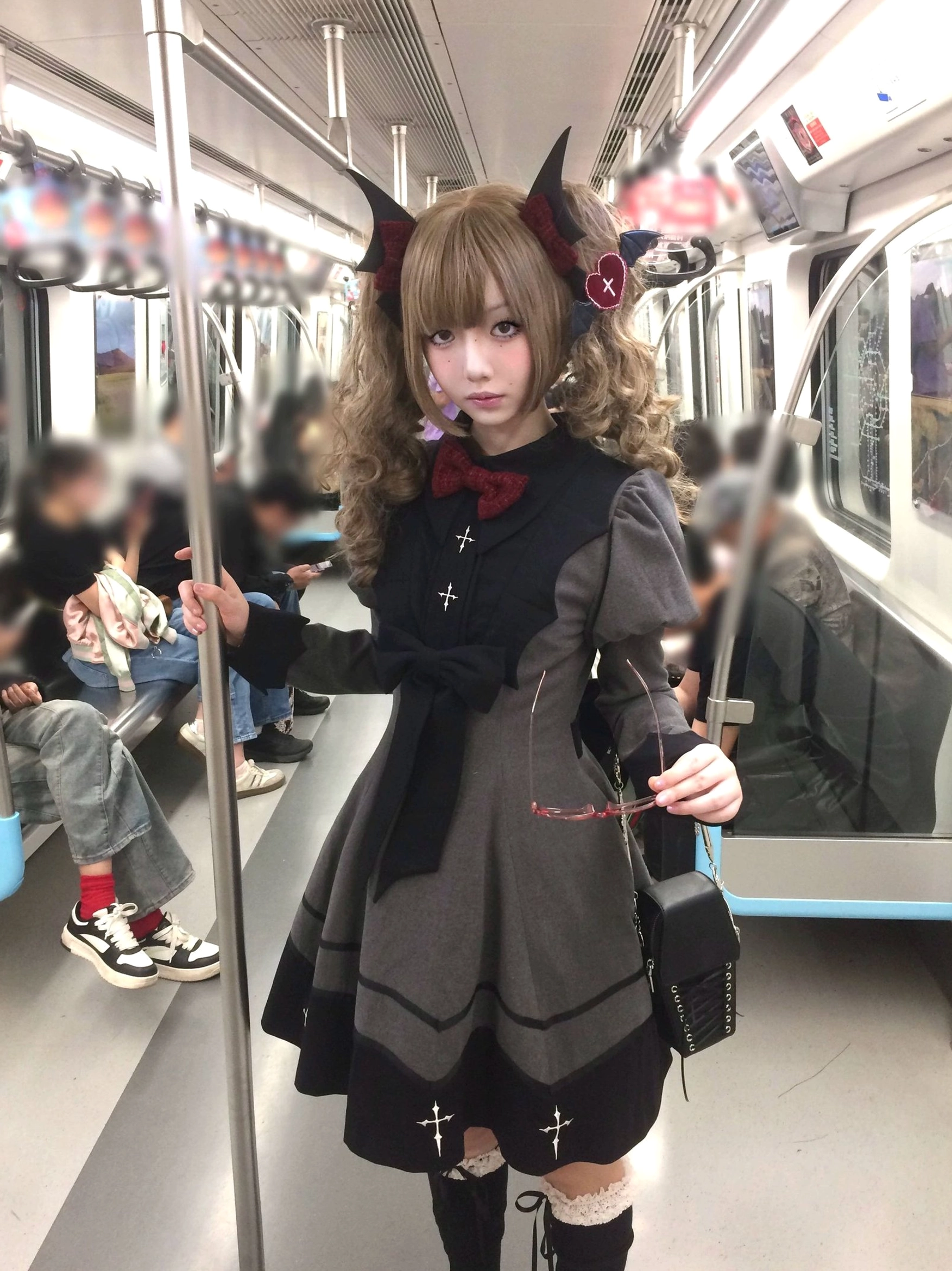 Gothic lolita OP dress cross necklace gothic jewelry styling recommendation dark aesthetic enhancement