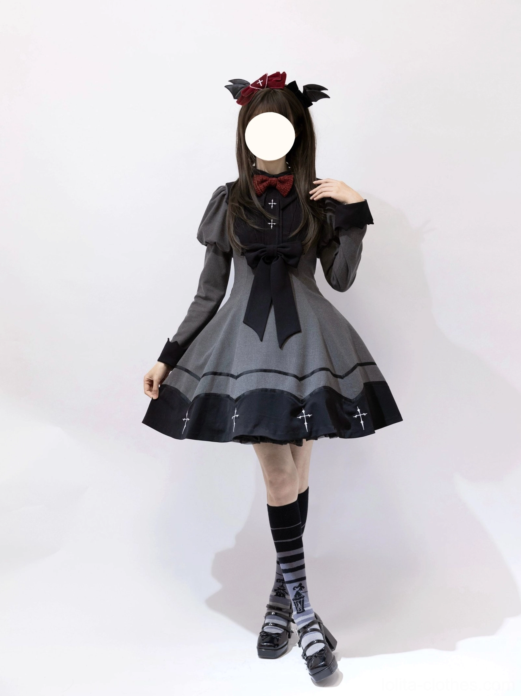 Gothic lolita OP dress victorian inspired cape outerwear dramatic silhouette enhancement elegant accessory