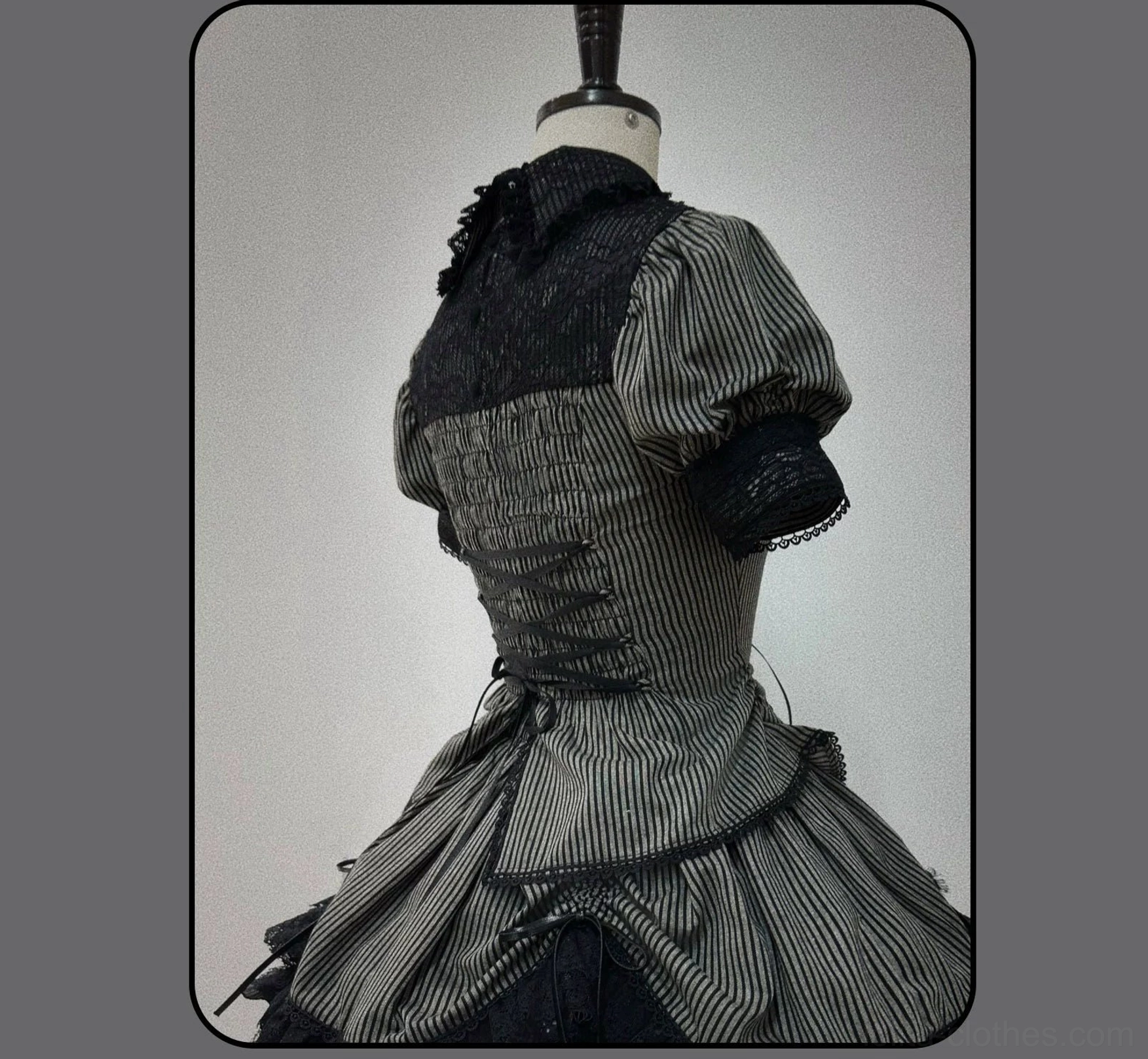 Striped Gothic Lolita set with adjustable tiered ruffles and elastic waistband comfort features