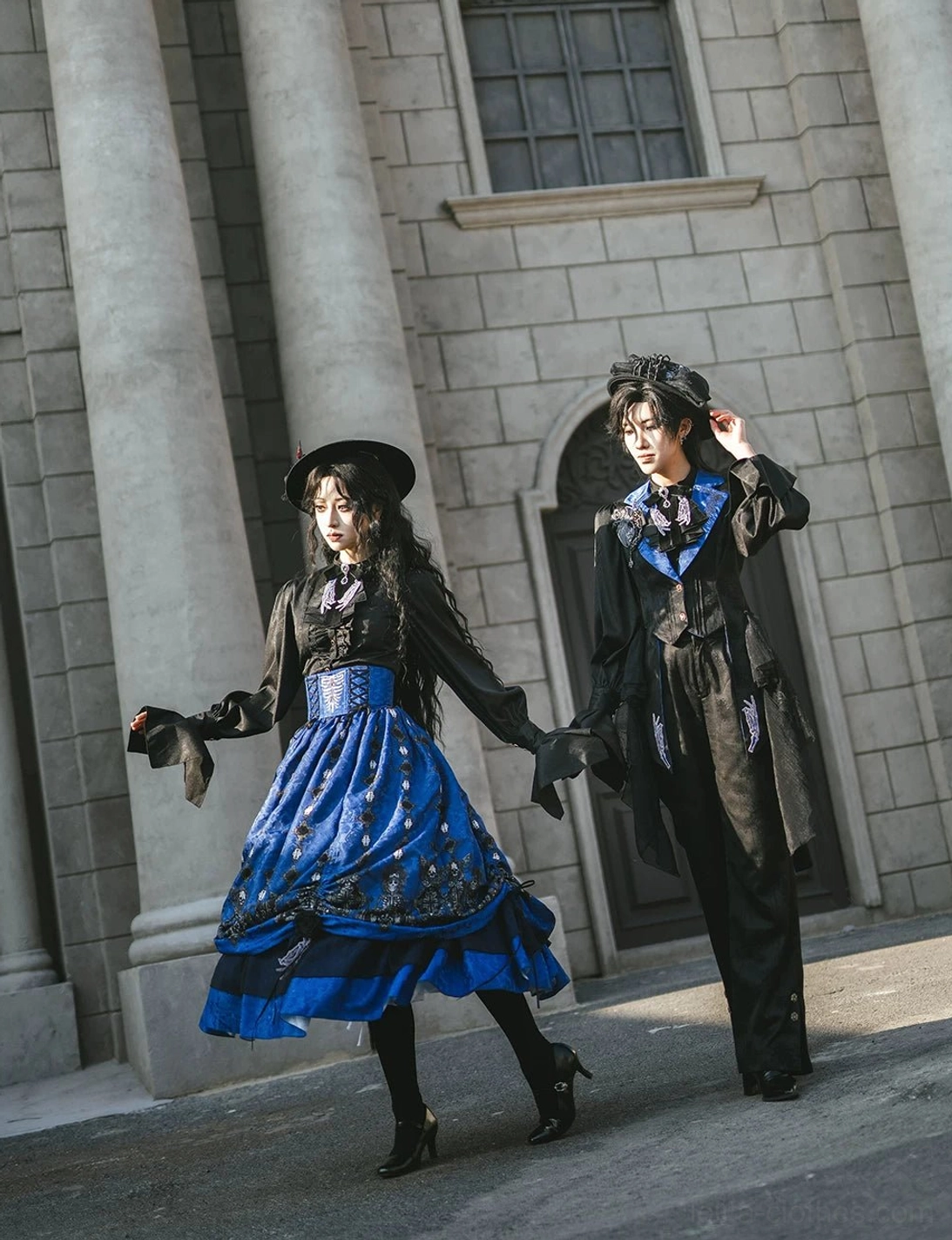 Gothic Lolita vest size reference showing fit and length on different body types