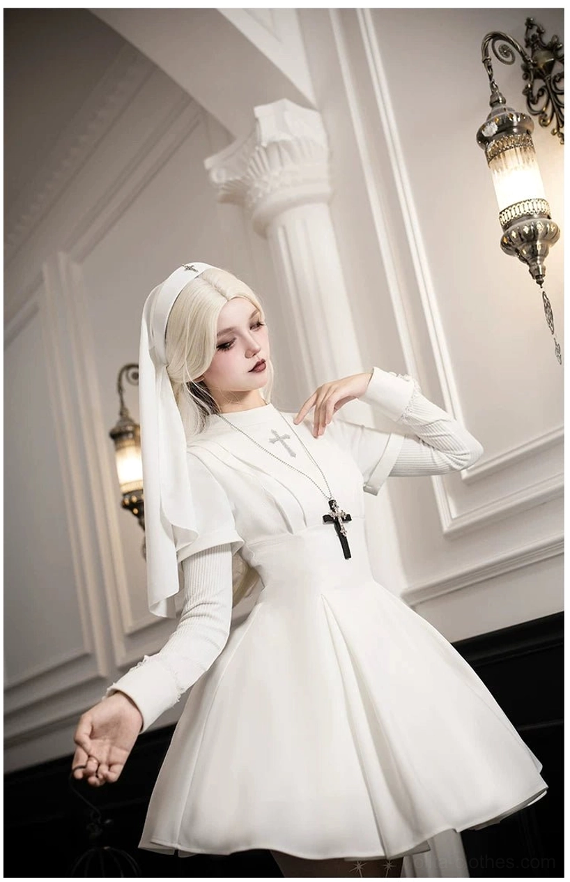 Gothic nun lolita dress close-up sleeve cuff white detail ecclesiastical