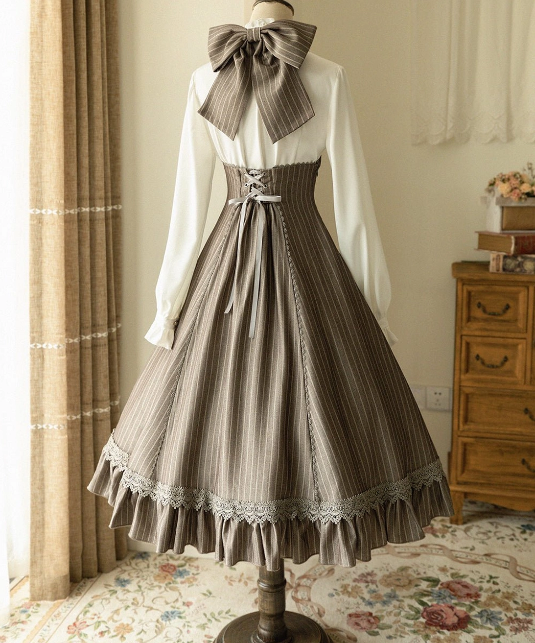 Close-up fabric texture detail premium material composition polyester spandex blend striped pattern vintage halter JSK dress lolita garment