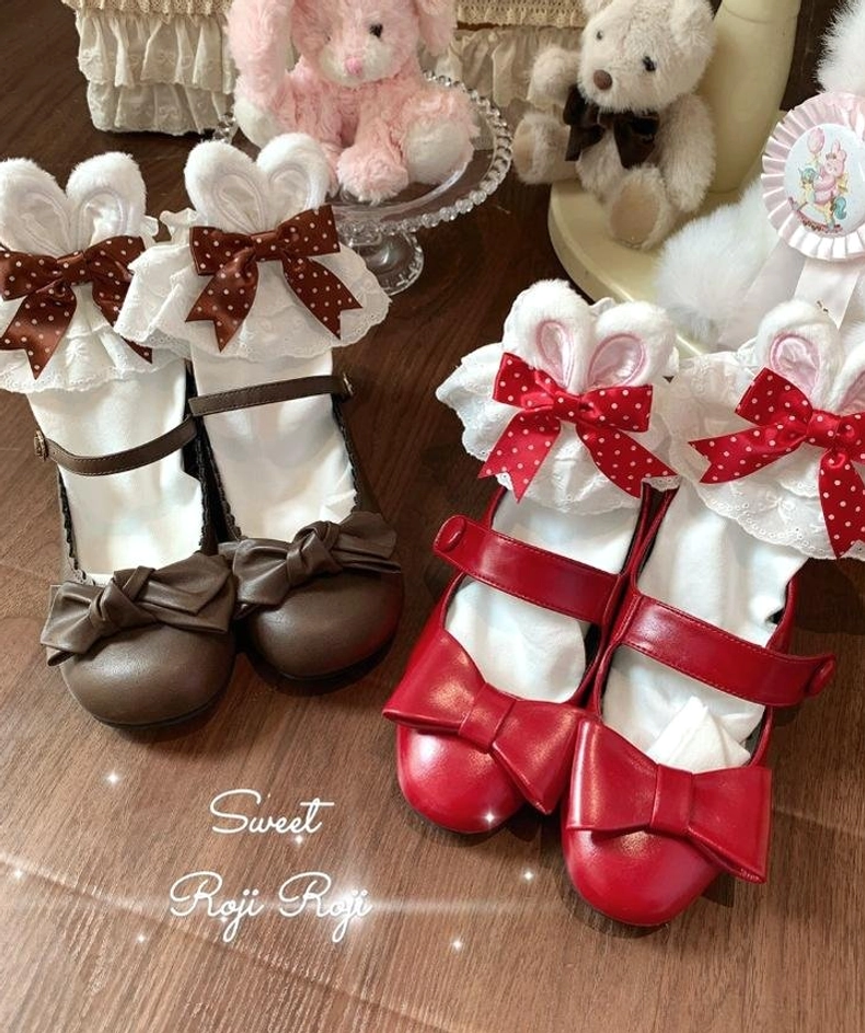 Handmade bunny ear lolita socks ribbon bow detail craftsmanship cotton combed fabric kawaii aesthetic japanese lolita fashion essential