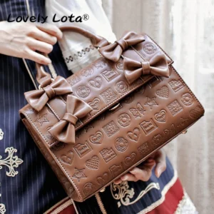 Coffee brown heart embossed chocolate Lolita bow handbag carried with a sweet vintage Lolita outfit