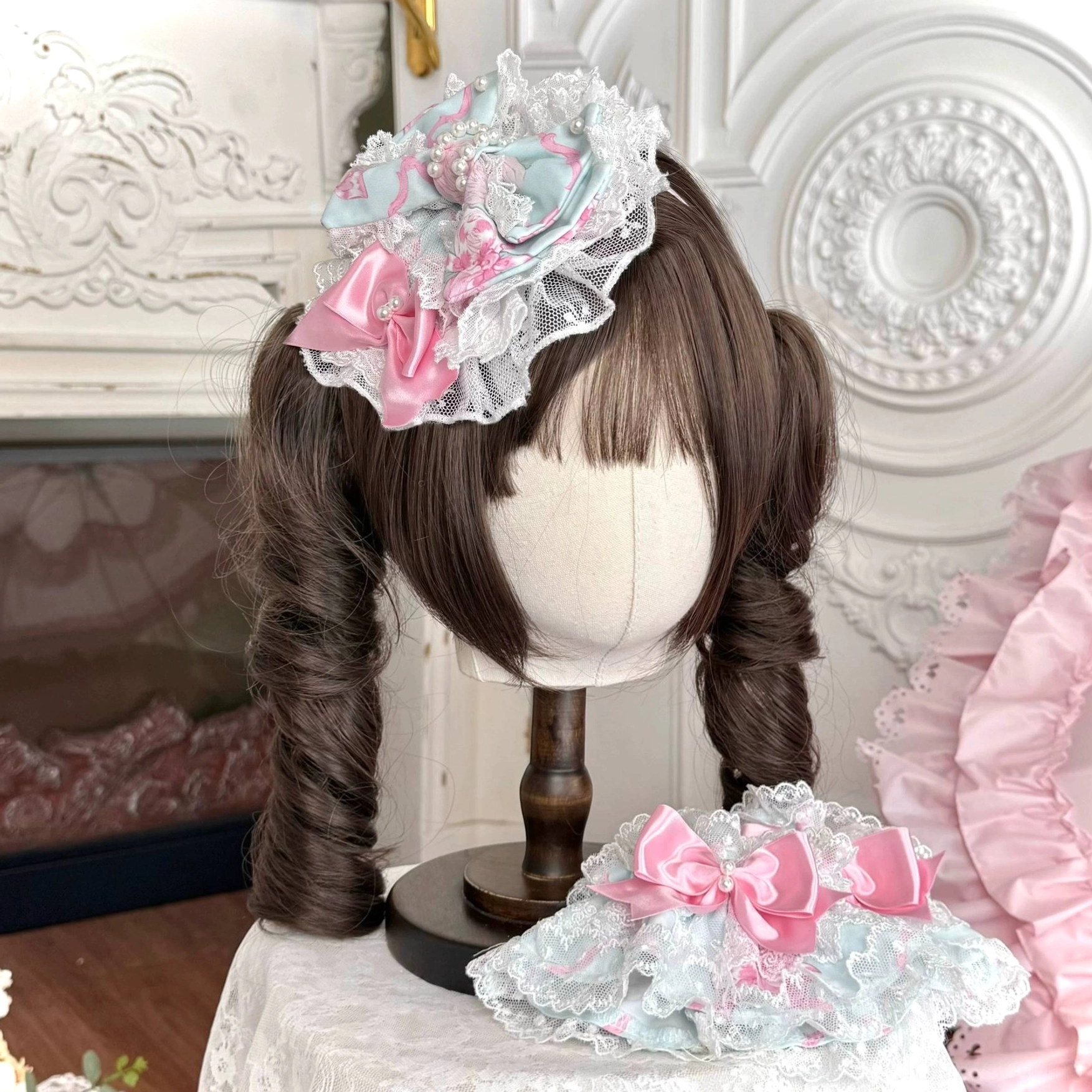 Hime bishop sleeve blouse in soft pink for old school lolita sweet coordinate featuring voluminous puffed long sleeves, refined tailoring, and elegant silhouette for complete lolita outfit