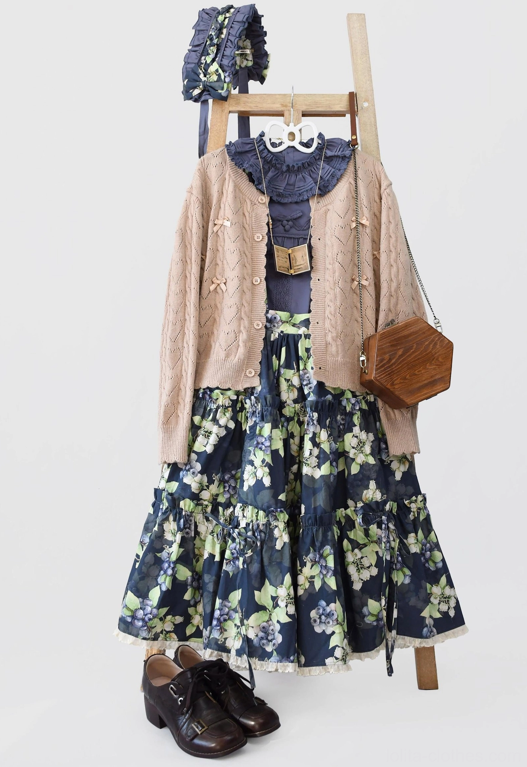 Hollow out Lolita cardigan packaging and presentation, ready for pre-order shipping