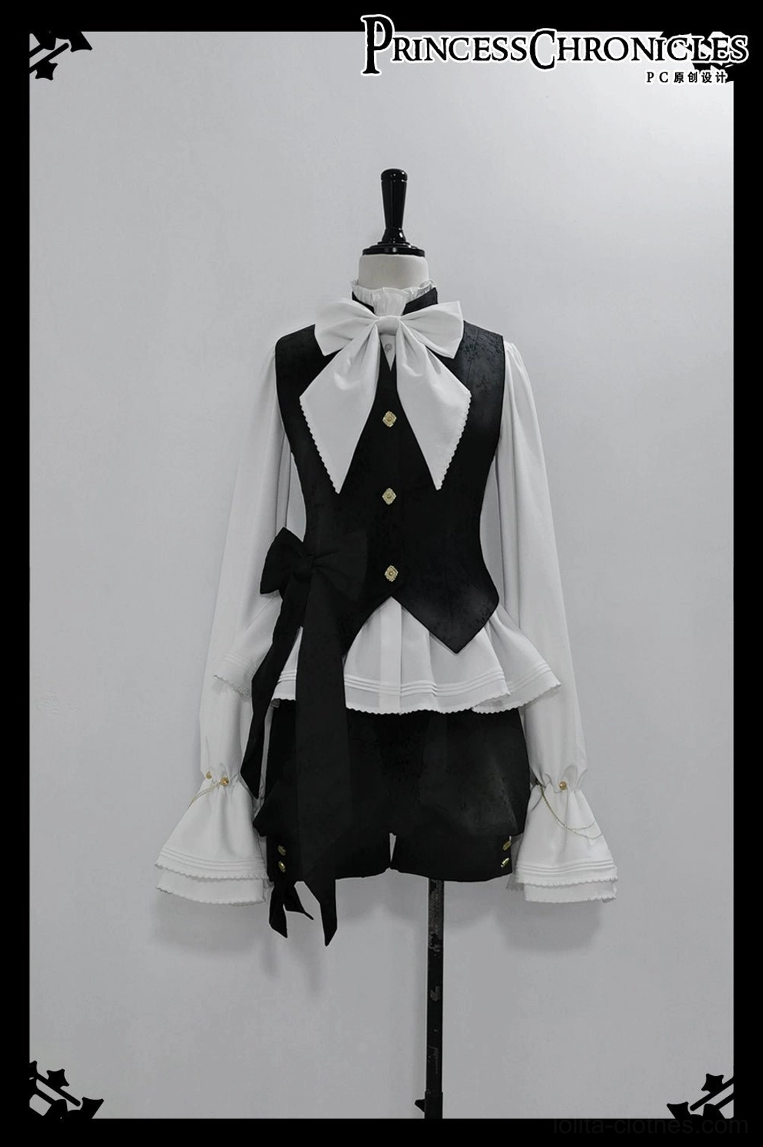 Flat-lay photography of Hunting Rabbit Ouji prince shirt displaying full garment construction, ruffles and decorative bow details