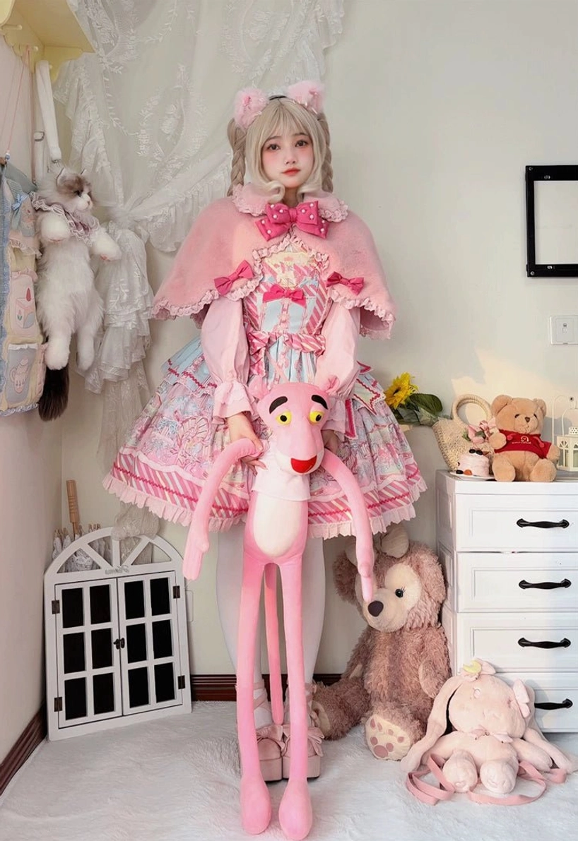 Imitation mink plush fabric texture detail of rabbit ear Lolita cape luxury winter wear material