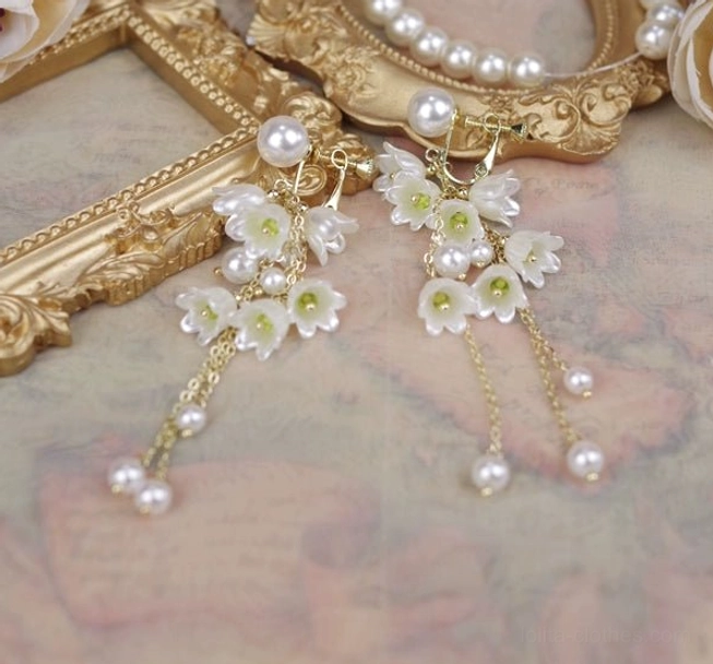 Individual lily stud earrings with cascading pearl accents showing detailed lily flower design delicate gold-tone metal and pearl embellishments for elegant Lolita fashion