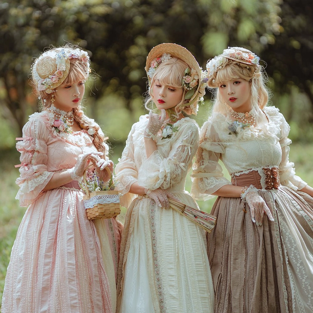 Ivory lolita flower bow brooch romantic garden inspired design artificial roses pearl chain classic lolita coordinate aesthetic