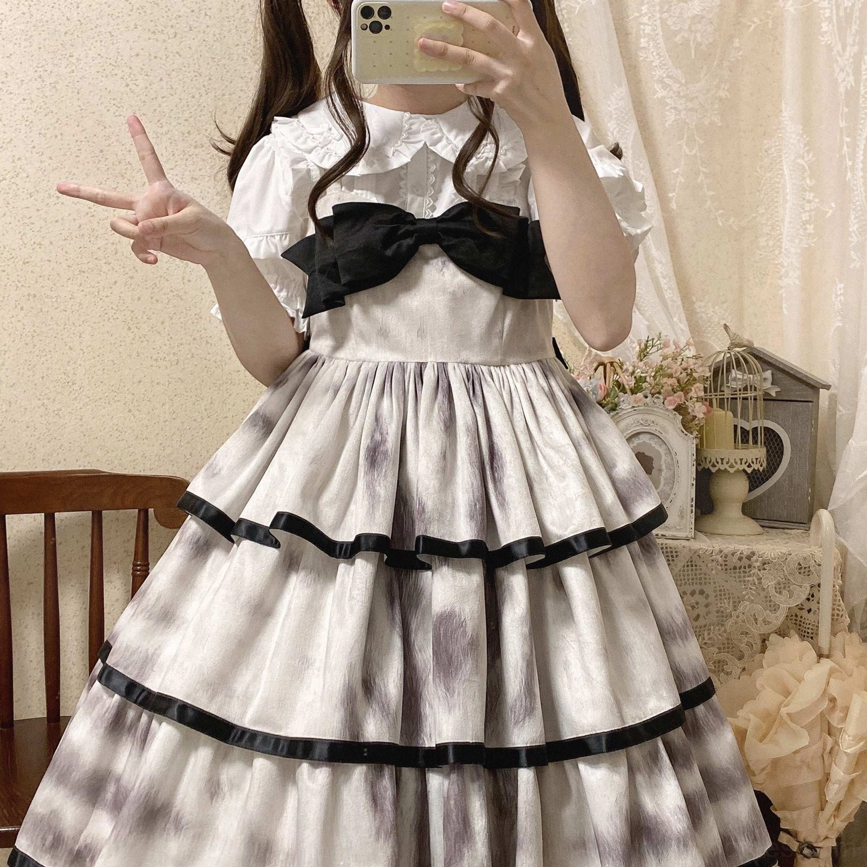 Kawaii lolita blouse stain removal tips and protective care instructions for color preservation and longevity