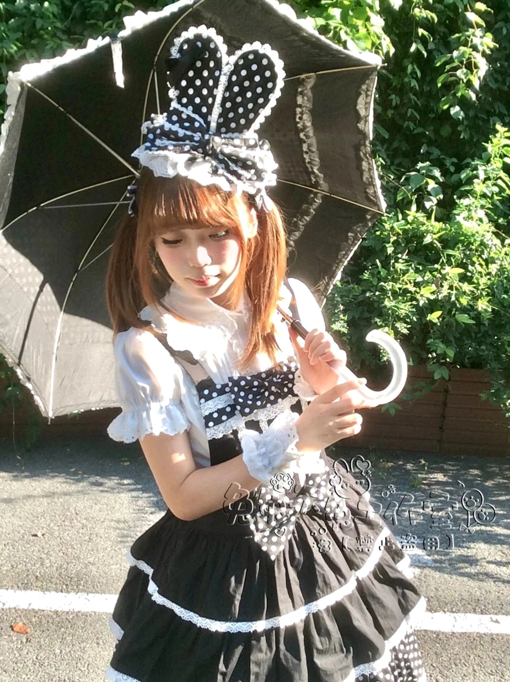 Kawaii Lolita bunny ear hair accessories packaging and presentation showing product care instructions and size fit information for harajuku fashion enthusiasts