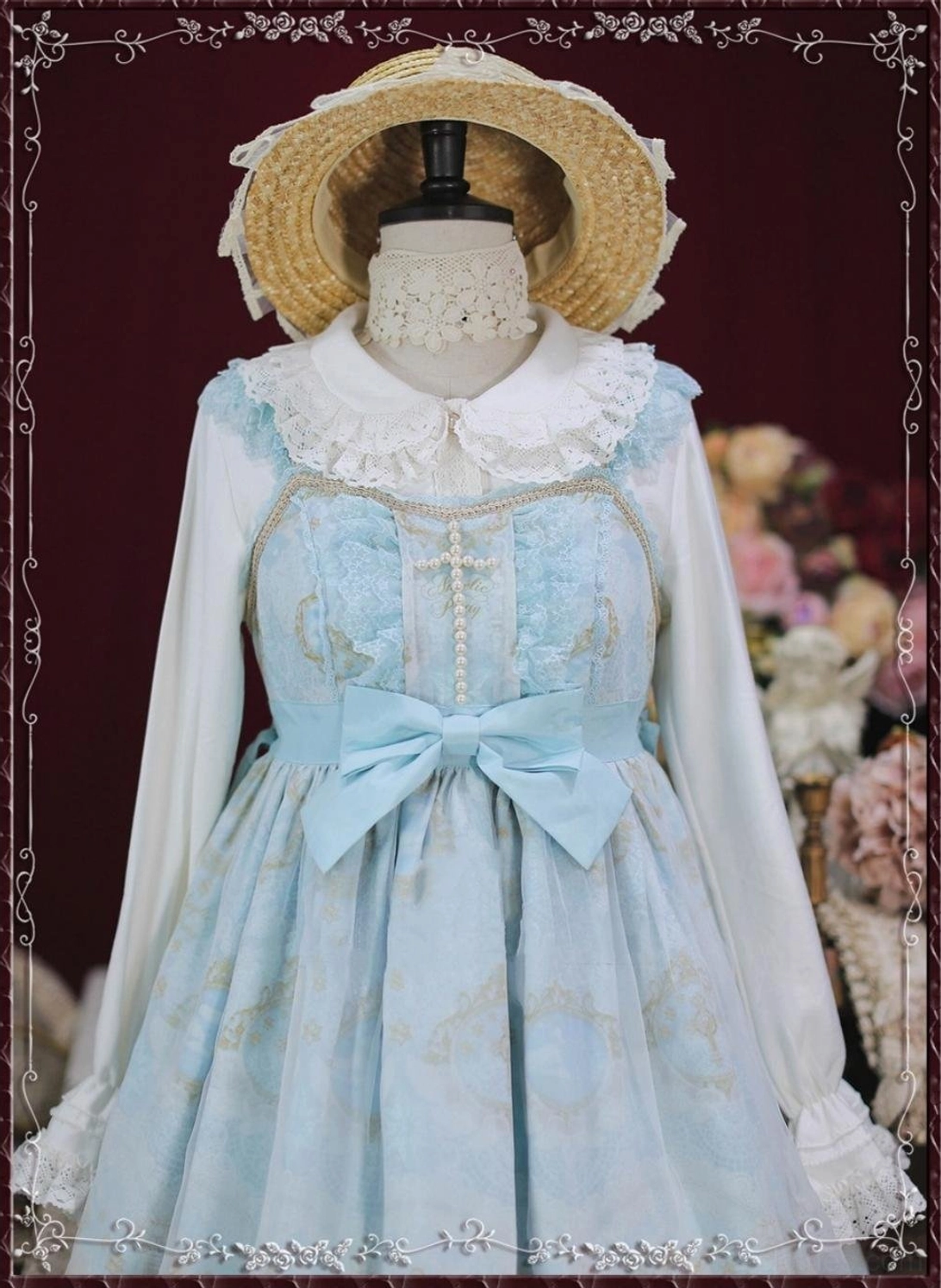 Vintage lace Lolita blouse sweet classic substyle coordination idea with pastel JSK and lace socks