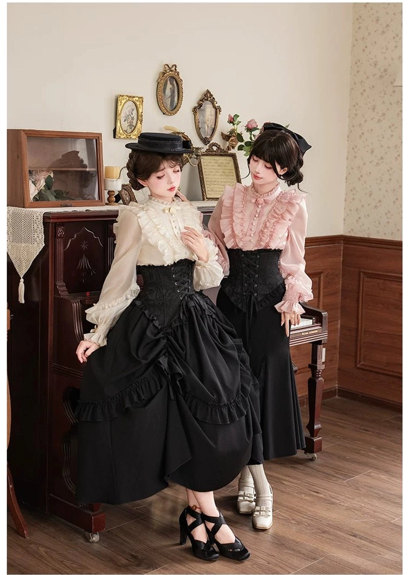 Lifted-hem Gothic Lolita corset skirt front panel lifting detail demonstration double-layer hemline styling option