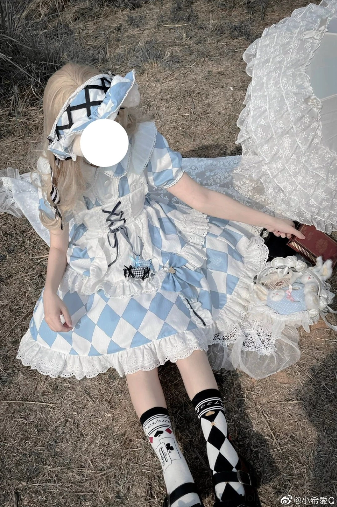 Light blue asymmetrical print lolita cotton socks paired with Alice tea party shoes and decorative ribbon hair bow coordination