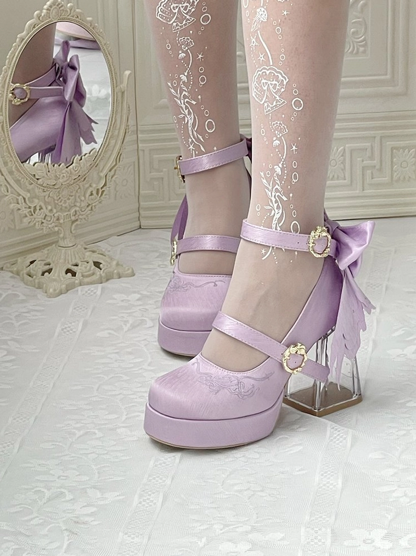 Light purple satin classic lolita platform heels side and mirror reflection with large back bow gold buckles