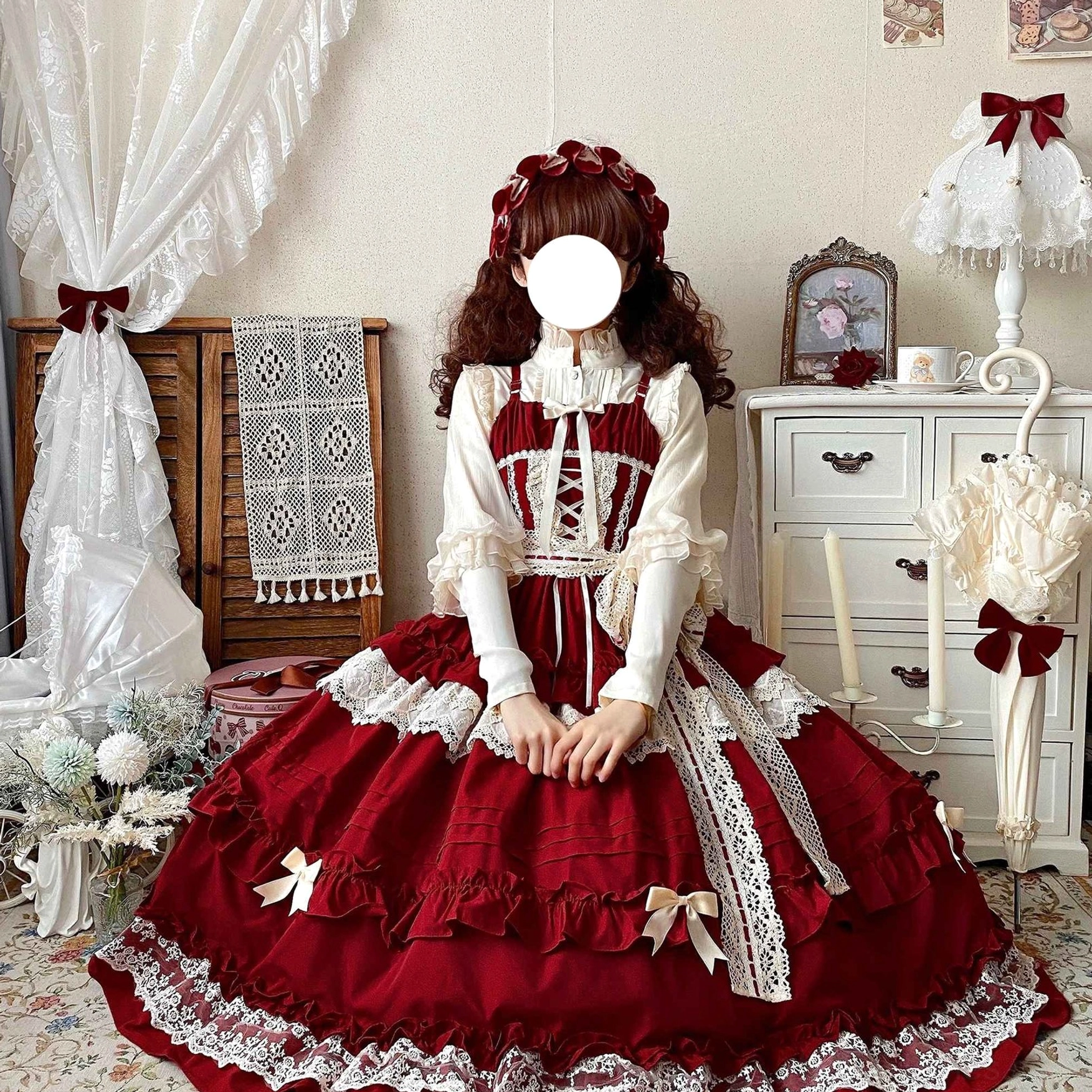 Lilianne lolita jsk dress back detail view adjustable lace up straps shirring back corset system