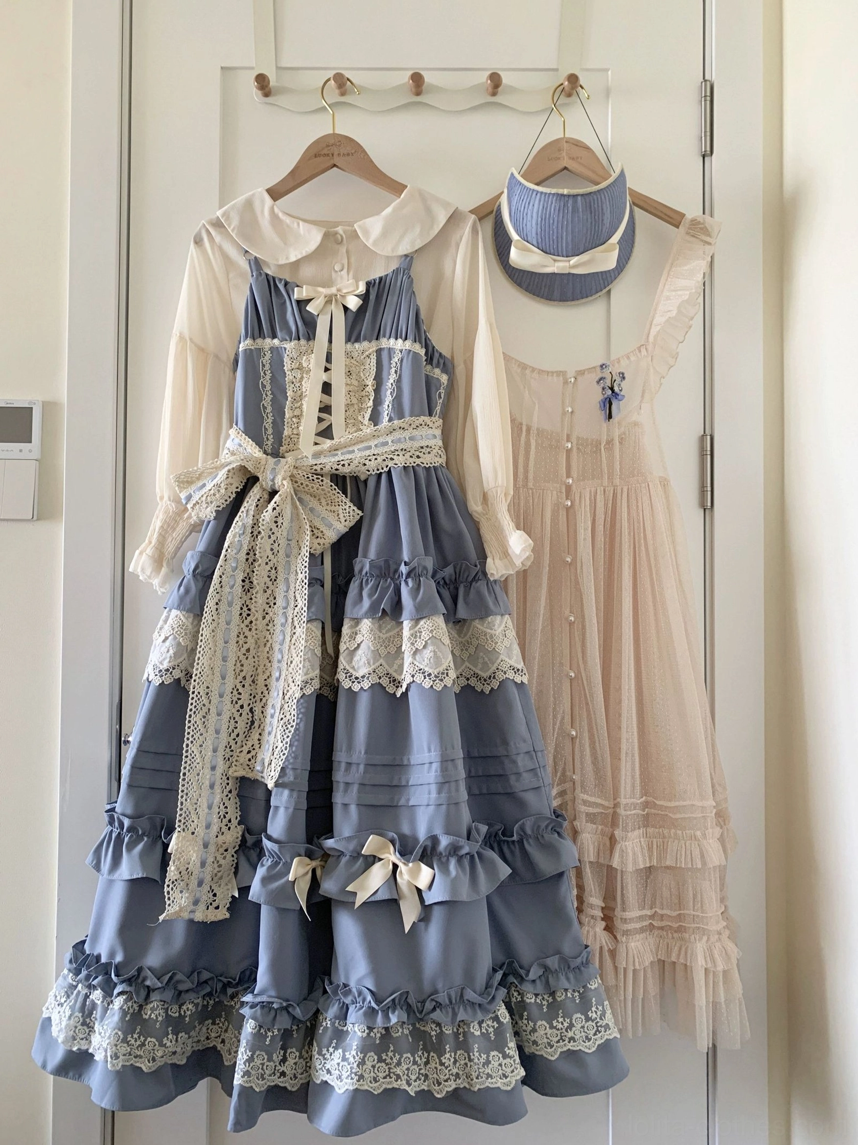 Lilianne lolita jsk dress full body styling coordinate petticoat footwear accessories complete look inspiration
