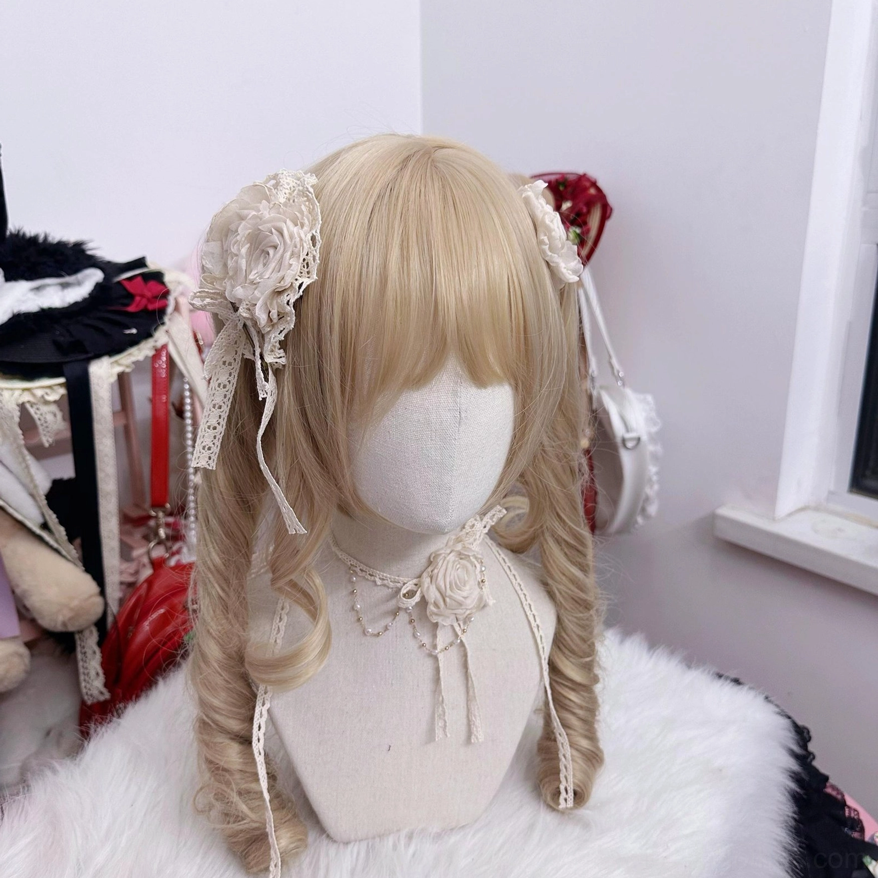 Beige rose flower Lolita headdress with warm yellow-cream tone and matching lace choker set for Sweet Lolita coordinate styling