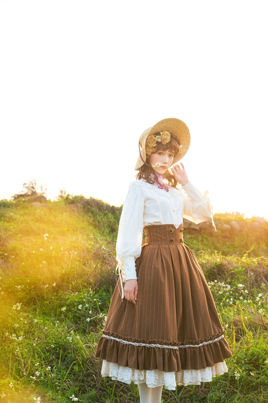 Lolita blouse back drawstring waist adjustment functional design