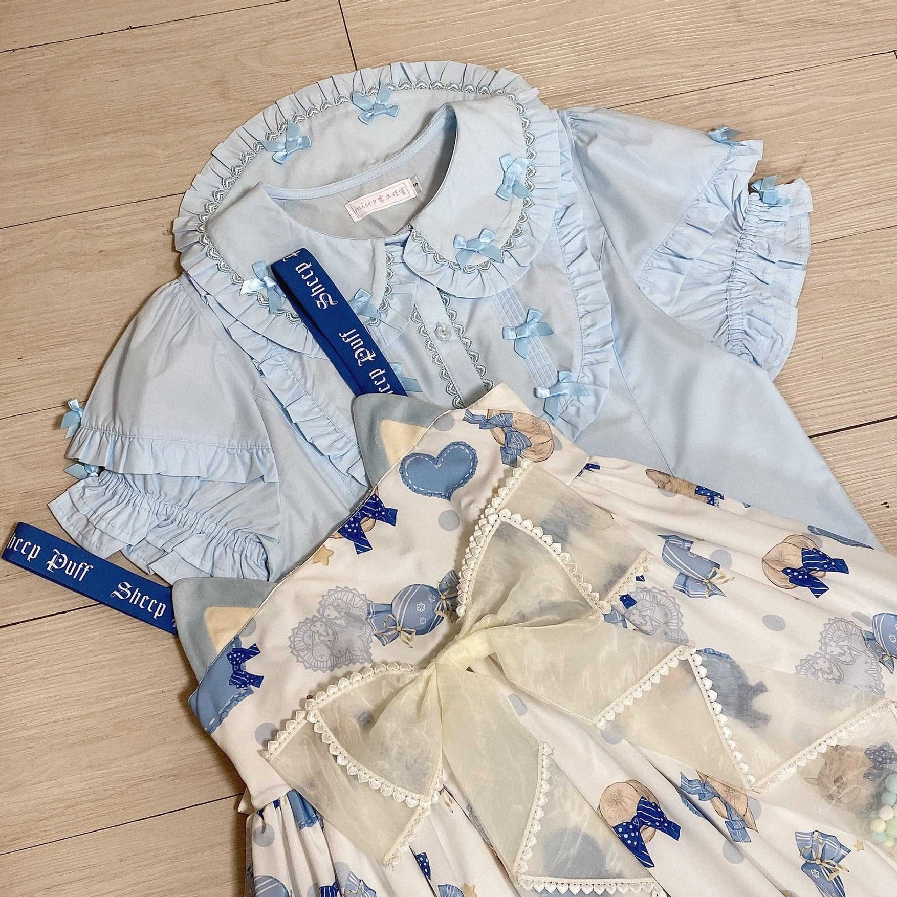 Lolita blouse classic coordinate inspiration showing traditional styling with tea-length skirt and vintage accessories