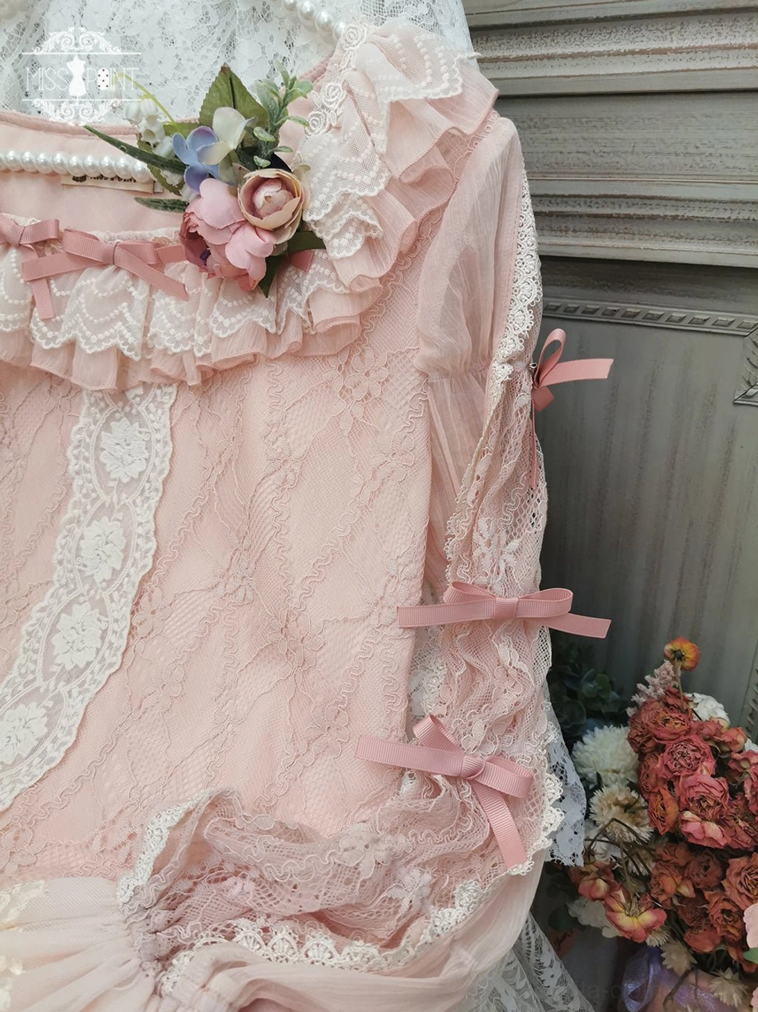 Lolita blouse editorial styling diverse coordinate inspiration multiple aesthetics