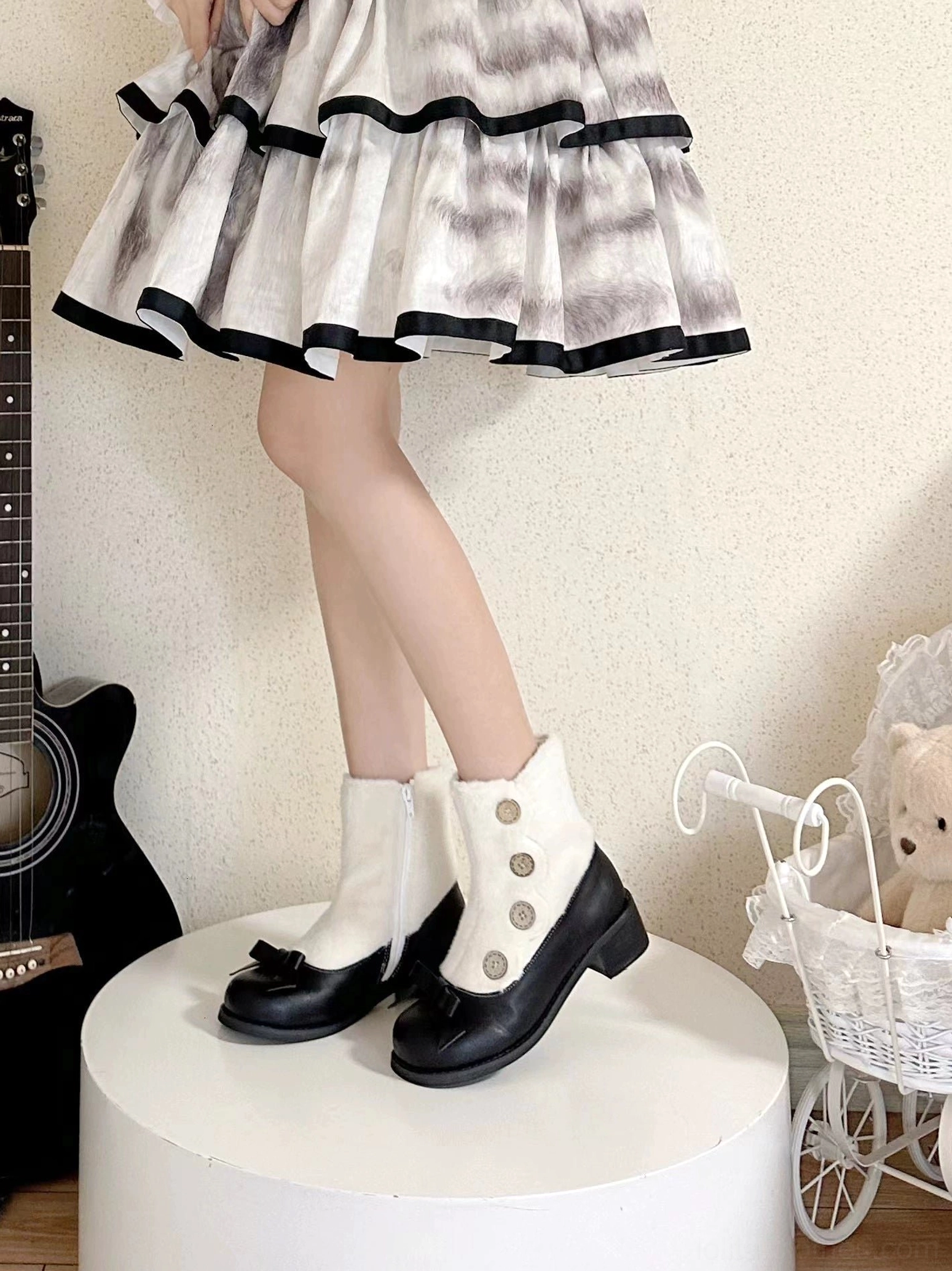 Lolita boots included contents one pair only coordinate pieces sold separately note