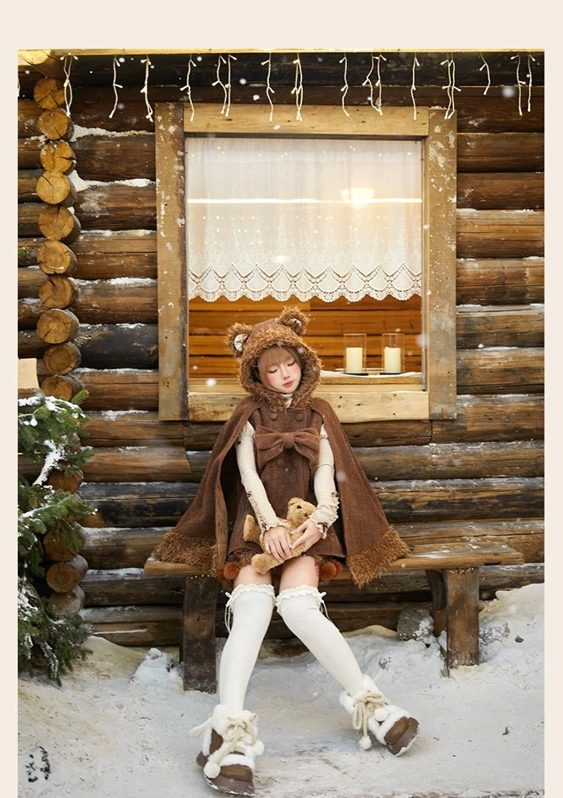 Rabbit ear hood lolita cape fabric close-up showing wool polyester blend texture, lining quality and material composition for winter wear durability and comfort